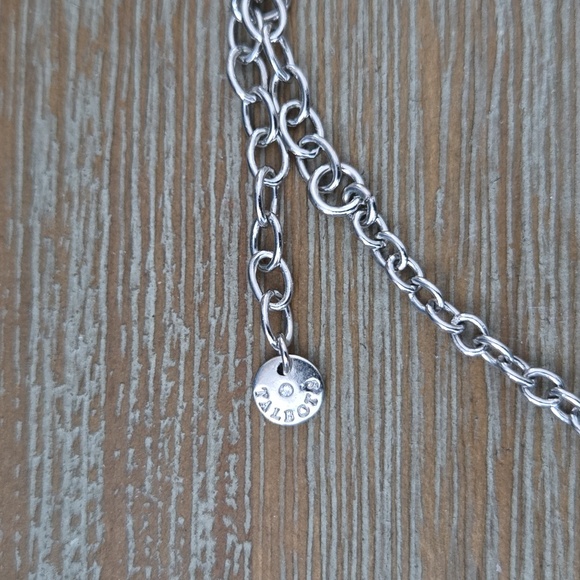Silvertone Talbots Sparkly Necklace - Picture 4 of 5